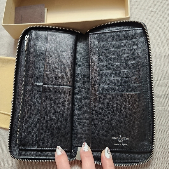 LOUIS VUITTON Damier Graphite Vertical Zippy Wallet EUC - Picture 8 of 13